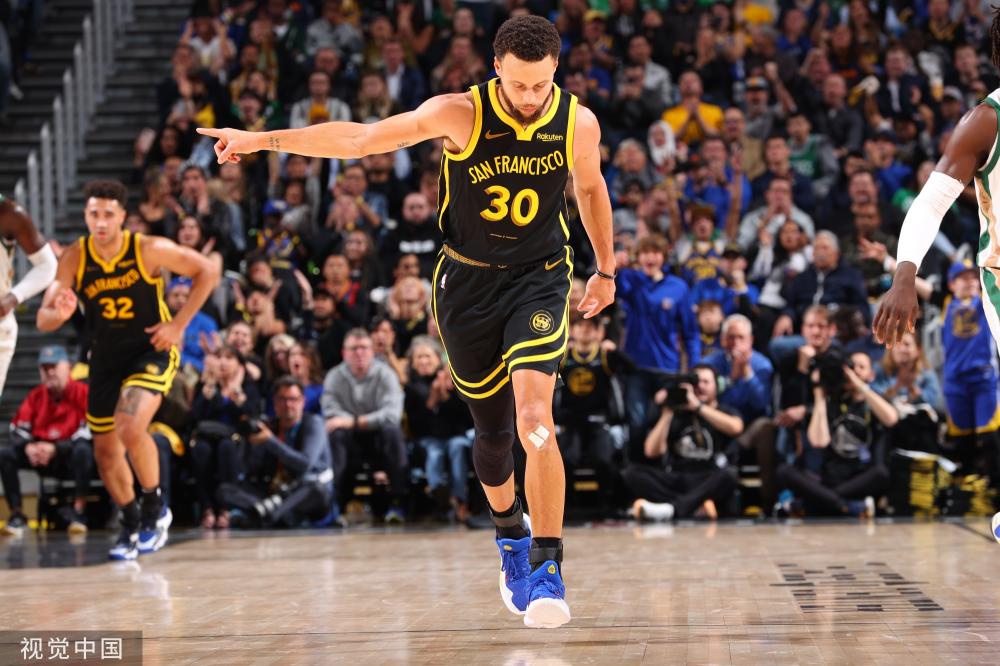 际足球舞台 际足球舞台